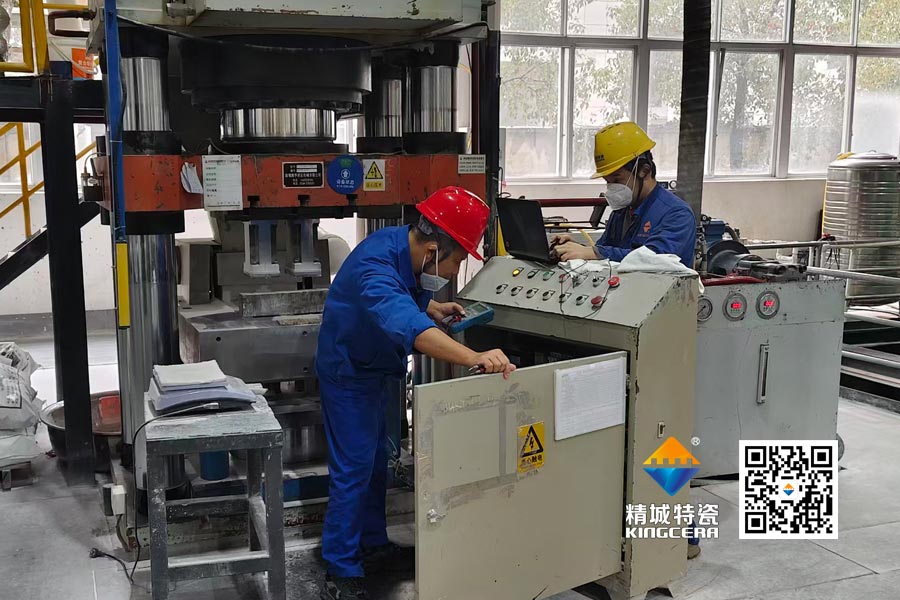 匠心攻坚：魏科团队让老装备焕发新活力